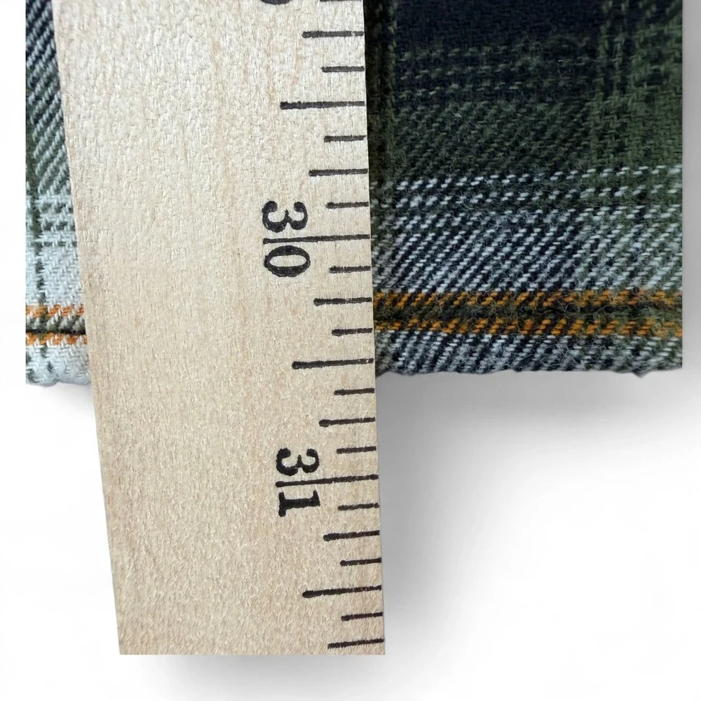 LRG‎ Lifted Research Group Shirt Mens L Green Plaid Flannel Buttoned Long Sleeve